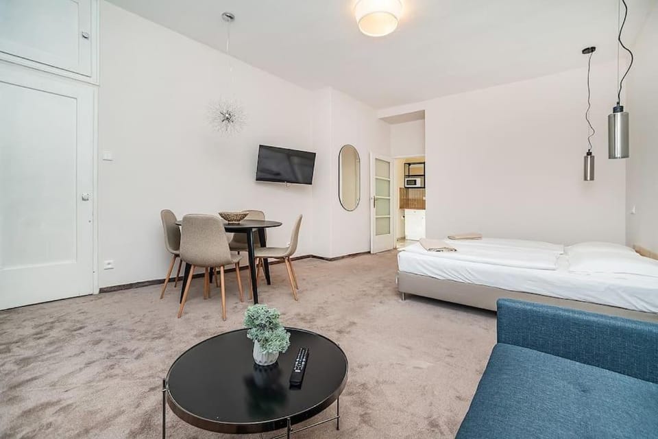 Modern studio with balcony + TV Apartment in Prague