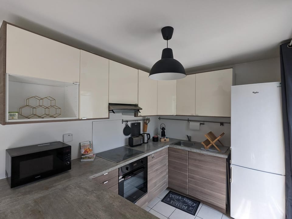 dishwasher, minibar, pet friendly, kitchen