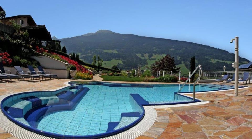 Swimming pool, Open Air Bath