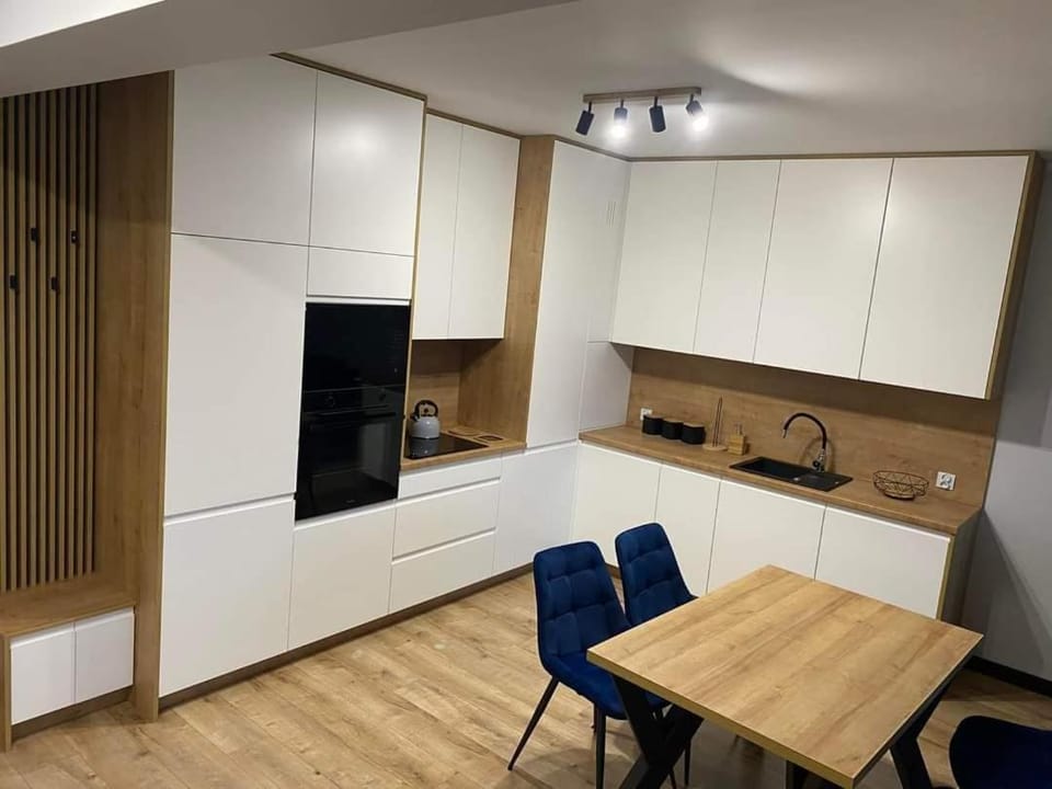 Nowoczesny Apartament Królowej Jadwigi Apartment in Masovian Voivodeship