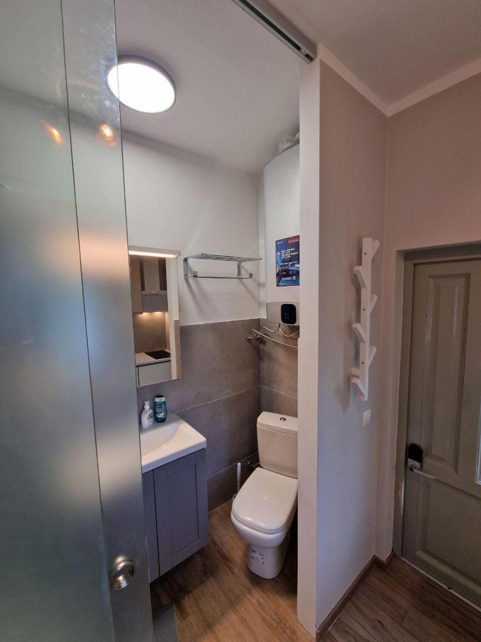 Shower, Toilet, Bathroom