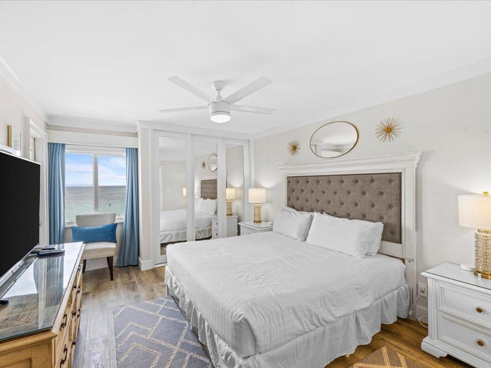 Holiday Surf and Racquet Unit 724 House in Destin