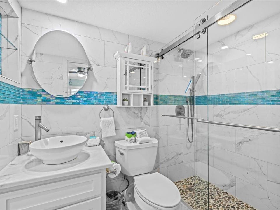 Holiday Surf and Racquet Unit 722 House in Destin