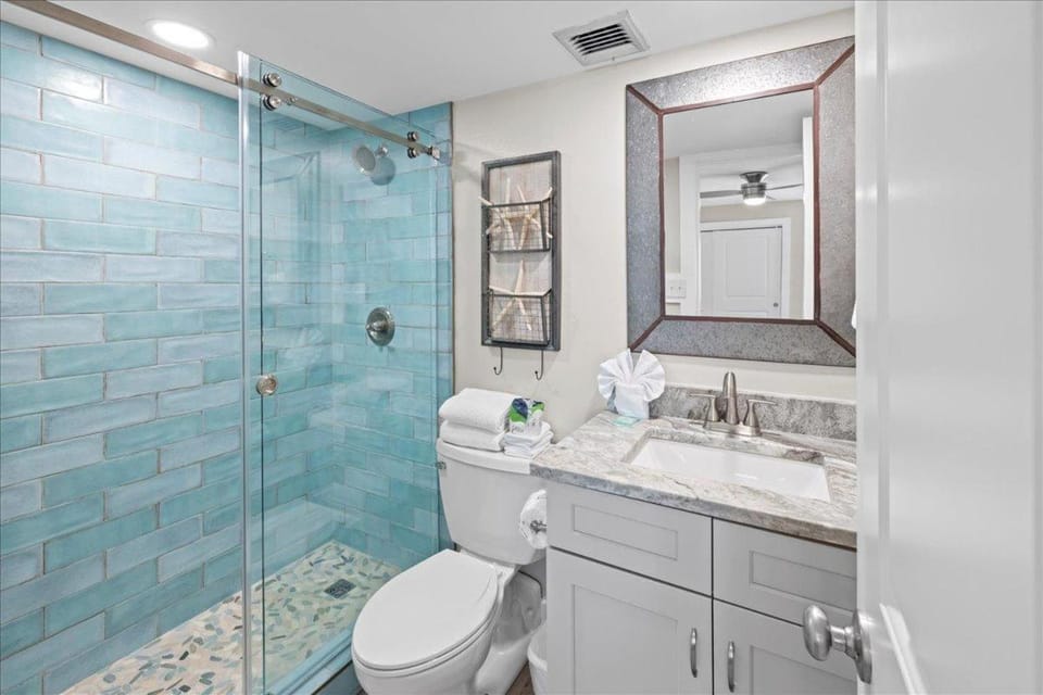 Holiday Surf and Racquet Unit 608 House in Destin