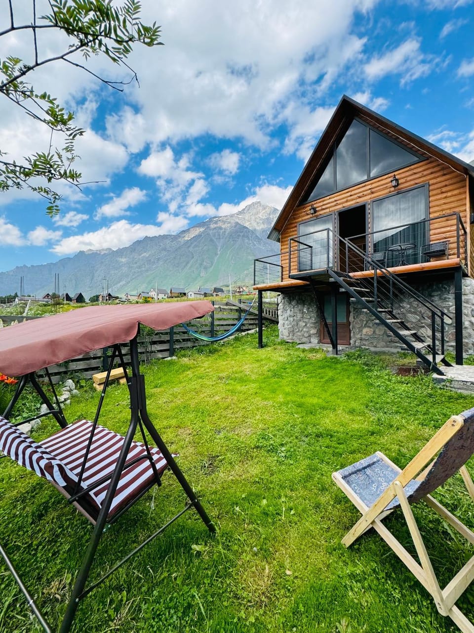 Natural landscape, Mountain view, sunbed