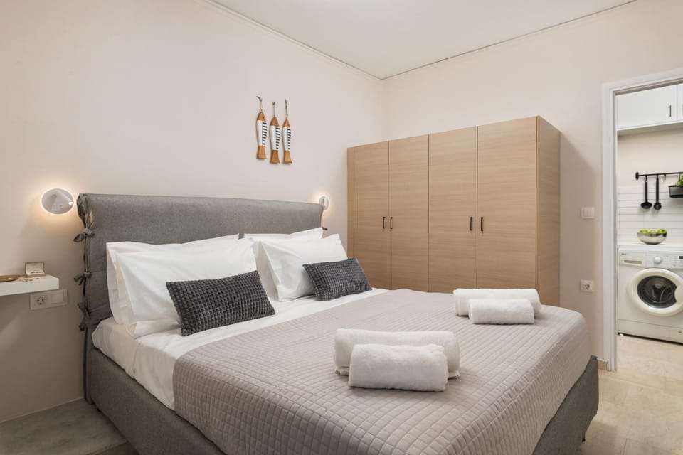 LV 104 Apartment in Chania