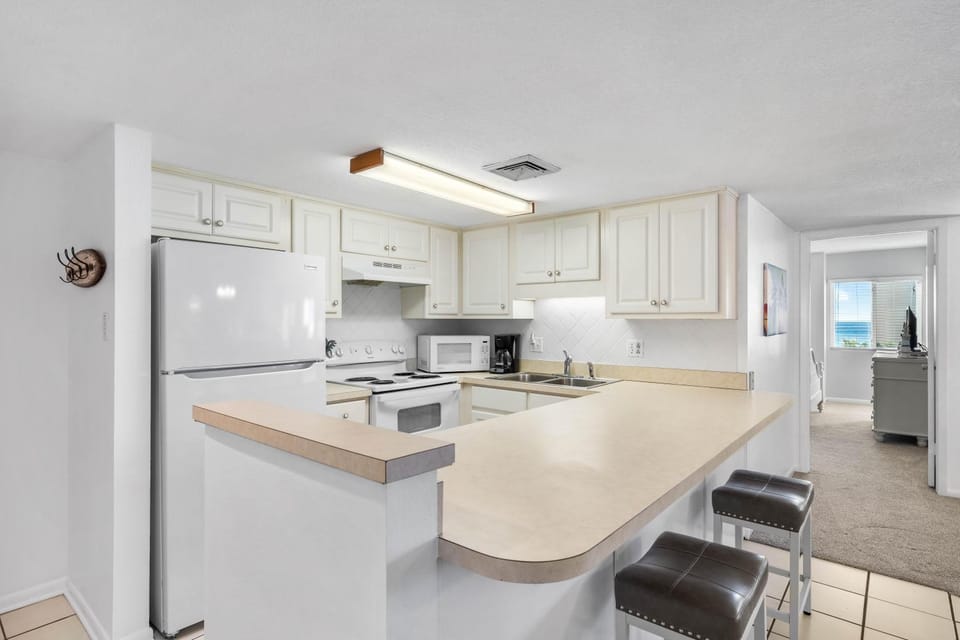 Holiday Surf and Racquet Unit 414 House in Destin