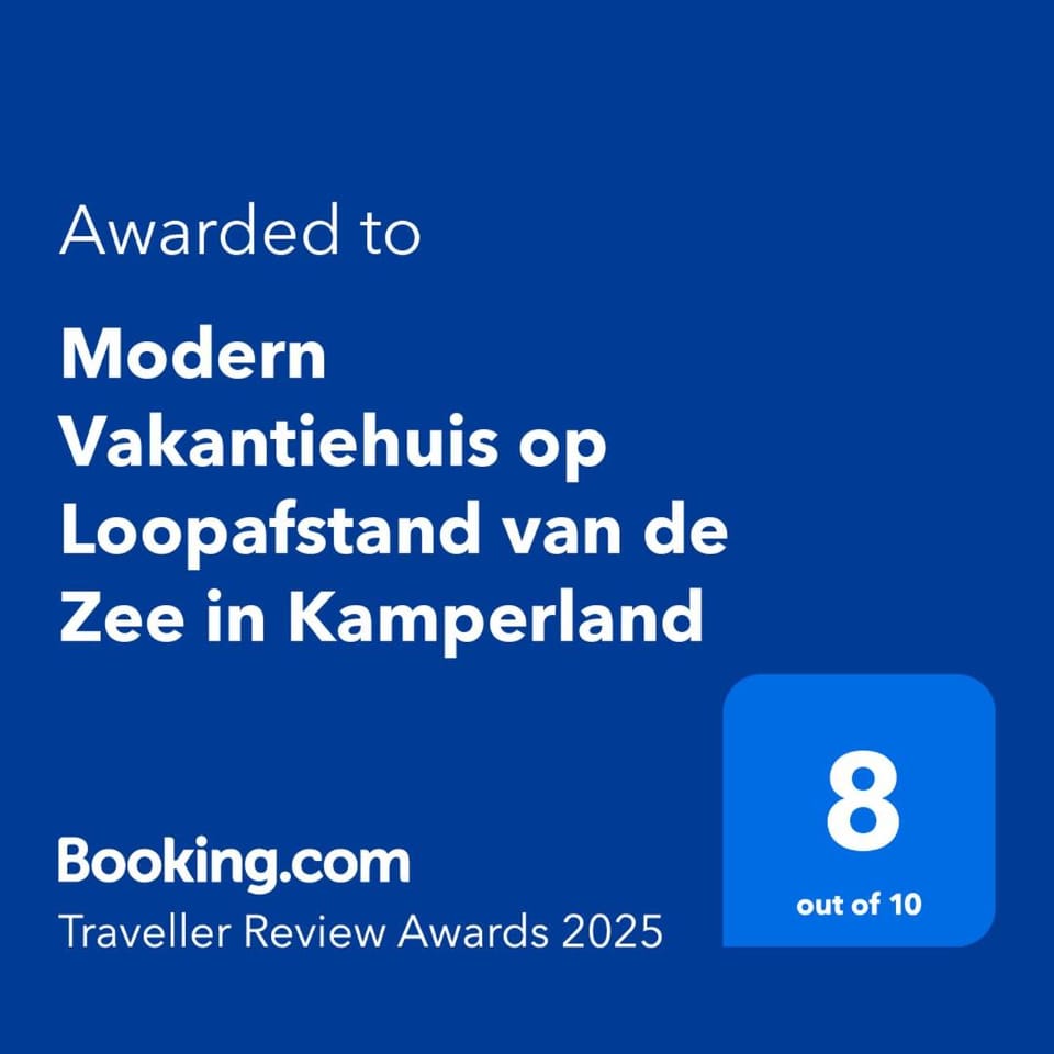 Modern Vakantiehuis op Loopafstand van de Zee in Kamperland House in Kamperland