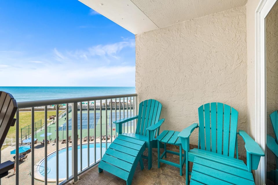 Holiday Surf and Racquet Unit 512 House in Destin
