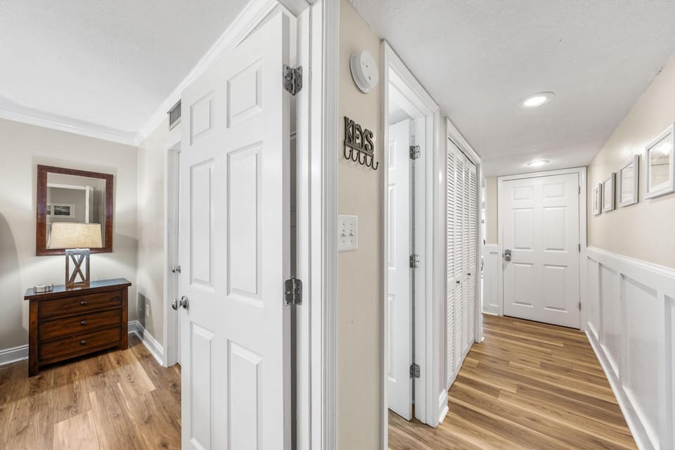 Holiday Surf and Racquet Unit 512 House in Destin