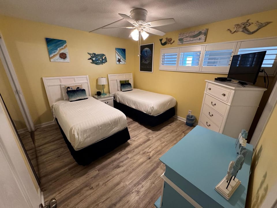 Holiday Surf and Racquet Unit 514 House in Destin