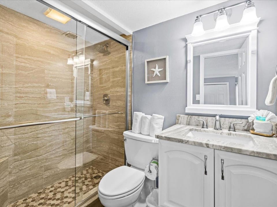 Holiday Surf and Racquet Unit 515 House in Destin