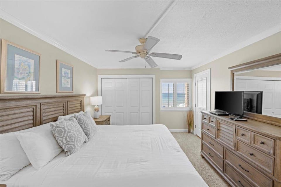 Holiday Surf and Racquet Unit 523 House in Destin