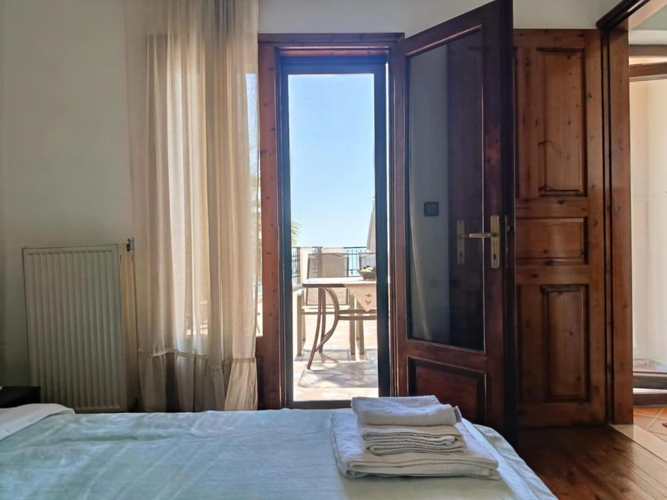 The Romance # 03 Apartment in Kavala