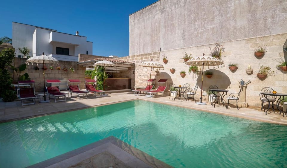 Pool view, Swimming pool
