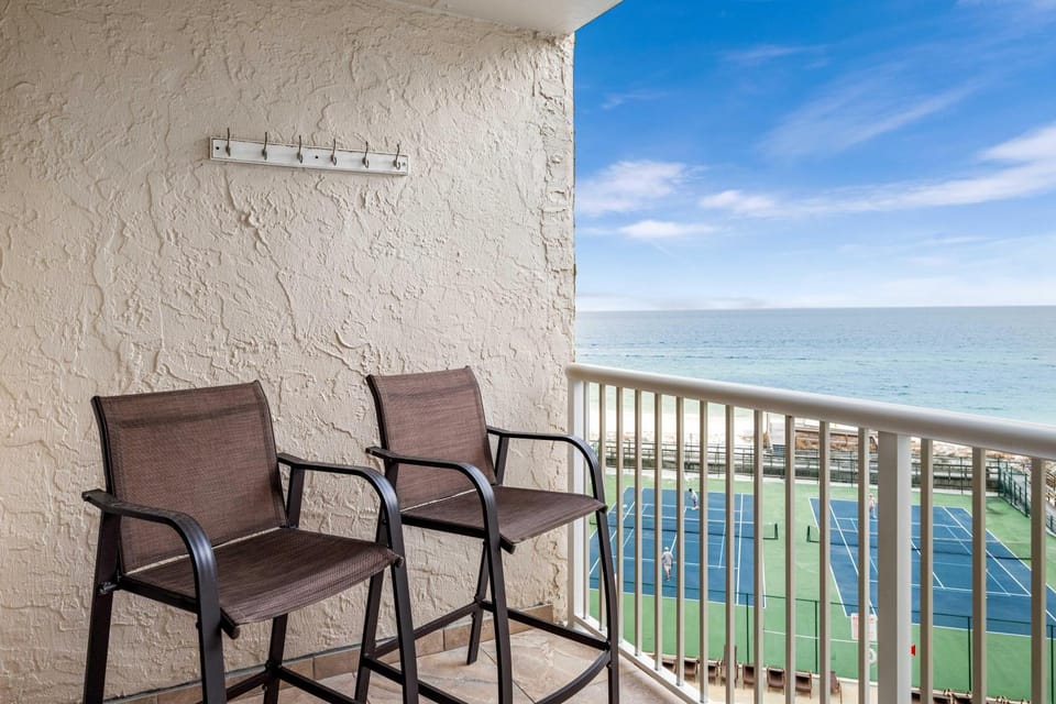 Holiday Surf and Racquet Unit 613 House in Destin