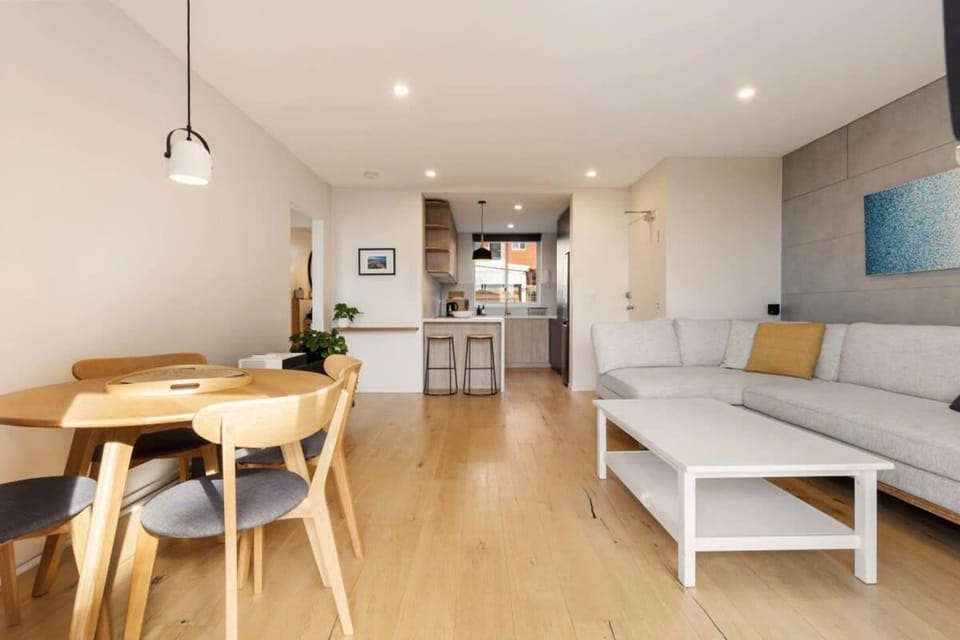 Coogee Beach Cosy Home Apartment in Sydney