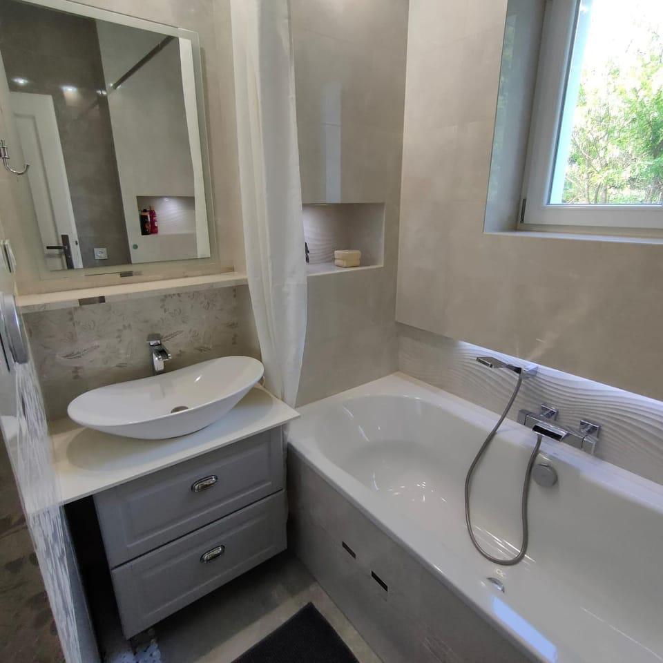 Brook-Stone Beach Guesthouse Apartment in Pomeranian Voivodeship