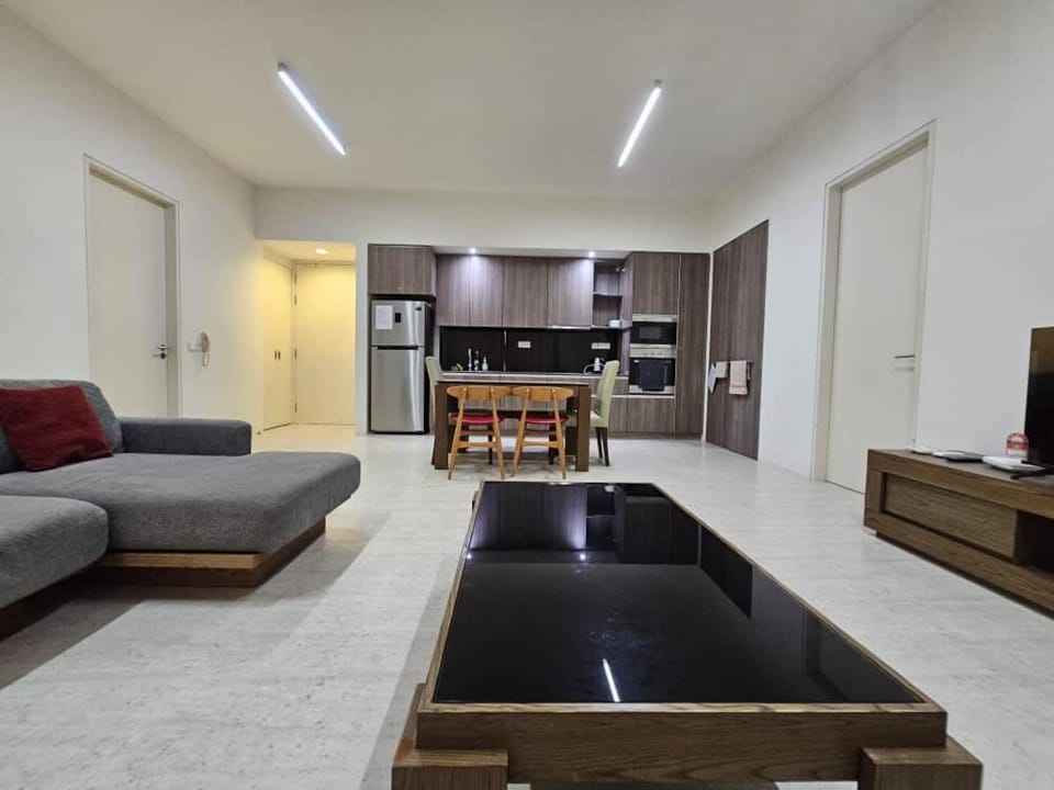 By The Sea Partial Seaview n Mountain View 383 Apartment in Batu Ferringhi, Penang, Malaysia