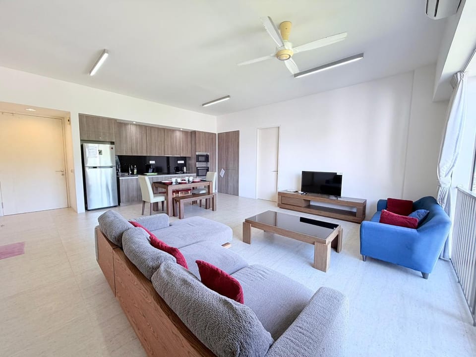 By The Sea Partial Seaview n Mountain View 383 Apartment in Penang