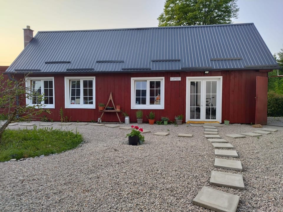 Three Little Birds Suite Apartment in Lika-Senj County
