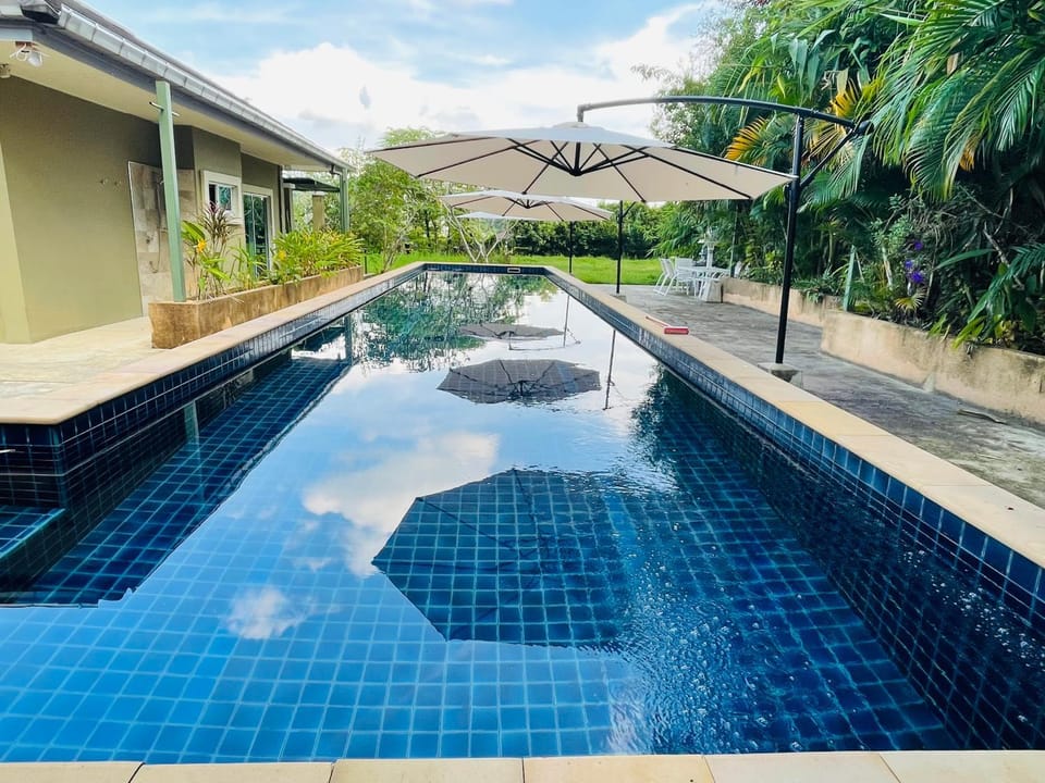 Pool Garden Terrace Apartment Bed and Breakfast in Thailand