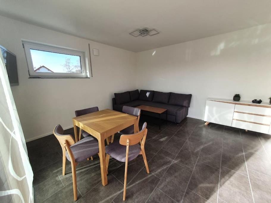 Edle Ferienwohnung in Neubau Apartment in Baden-Württemberg