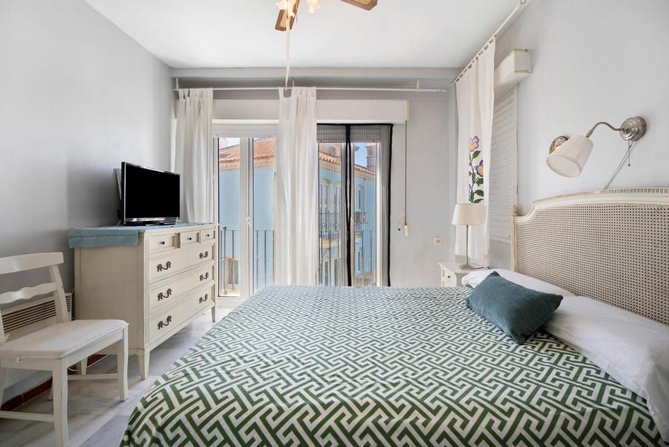 Living room, Bedroom