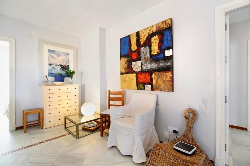Living room, Bedroom