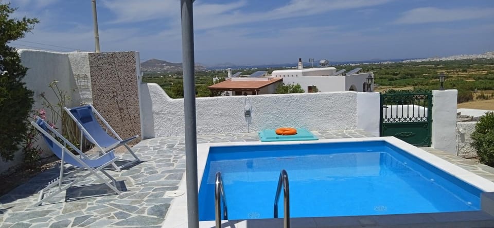 Patio, Swimming pool