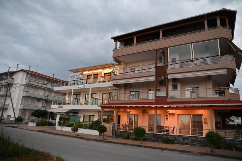 SKYLINE Fine Living Apartment hotel in Pieria, Greece