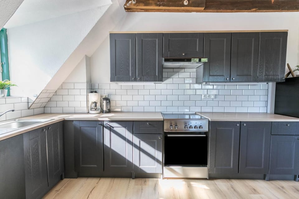 Kitchen or kitchenette, Living room
