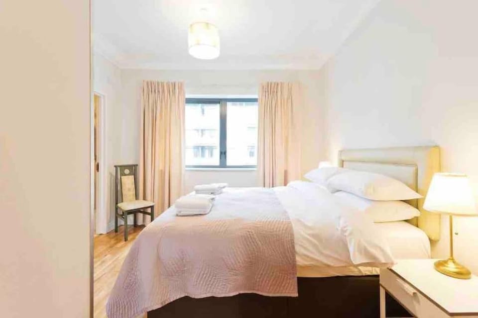 Luxury Two Bedroom Apt in Dublin Apartment in Dublin