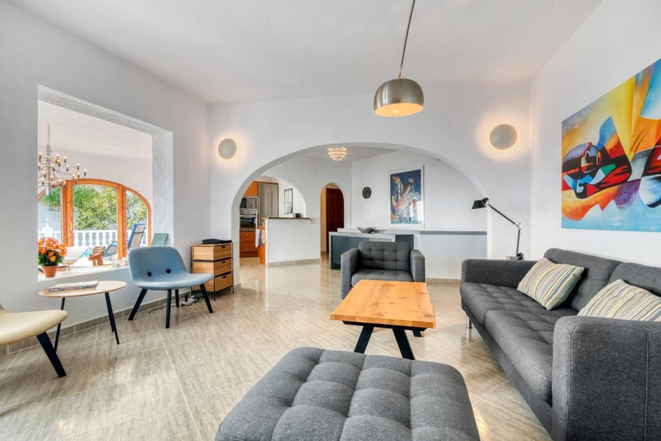Property building, Living room