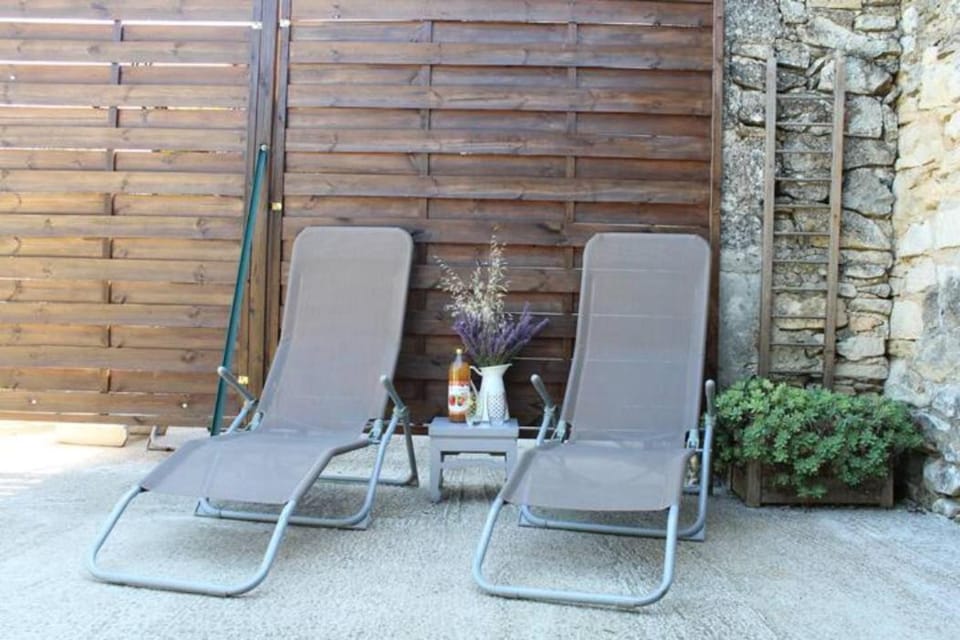 Patio, sunbed