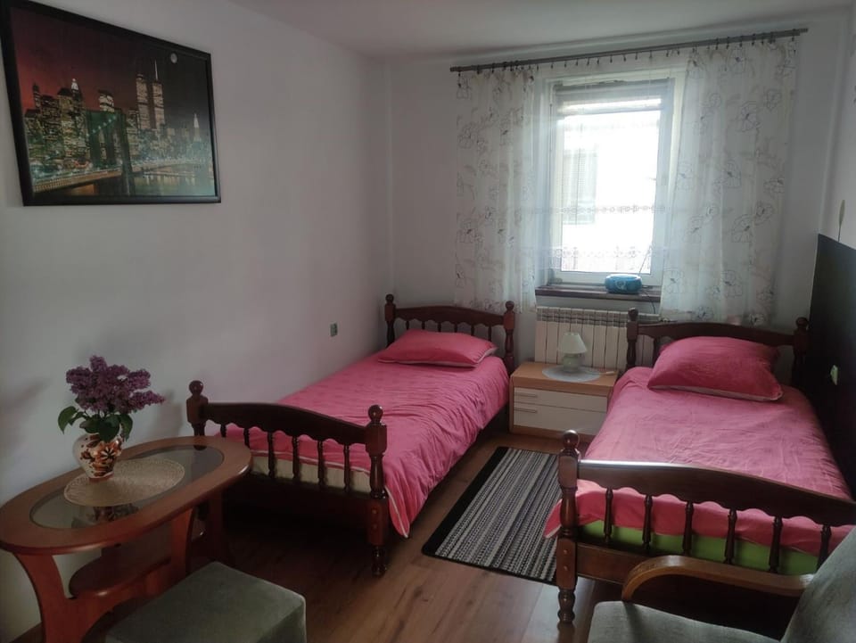 Pod Modrzewiem Vacation rental in Lower Silesian Voivodeship