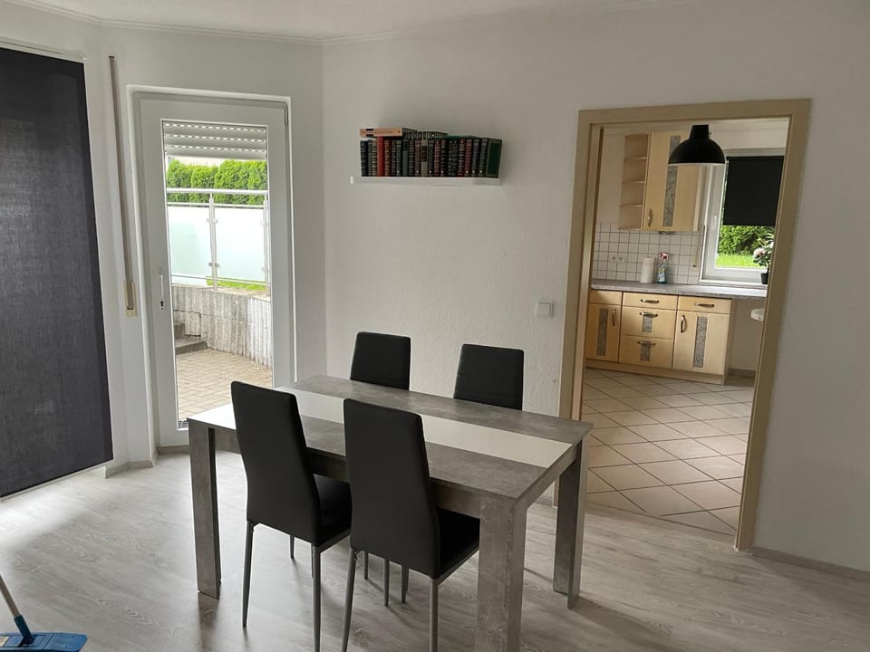 Neubau Schmidt KASSEL Für 4 Personen Premium Qualität keine Parkplatz gebühren Apartment in Kassel