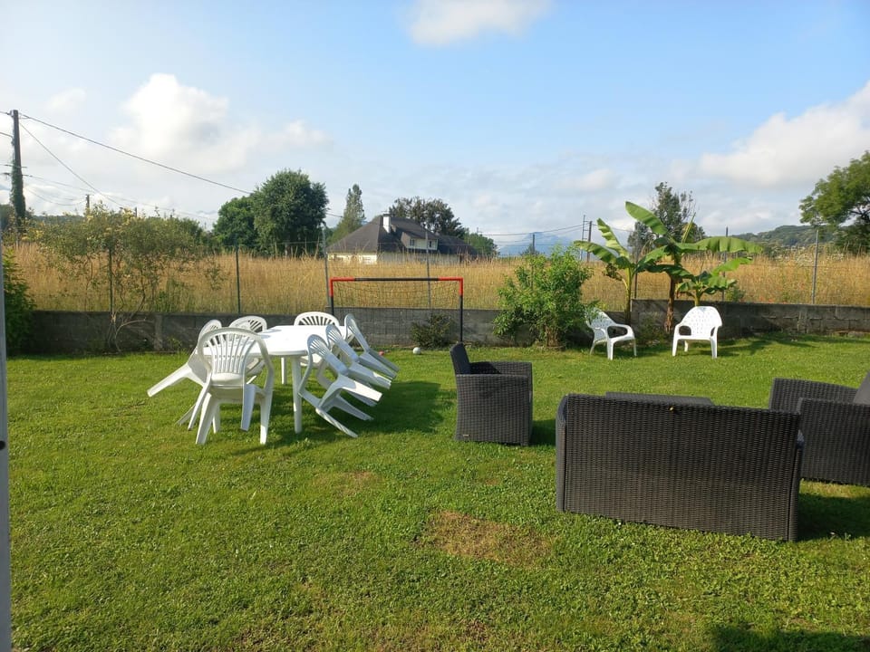 Spring, Day, Natural landscape, Garden, Garden view