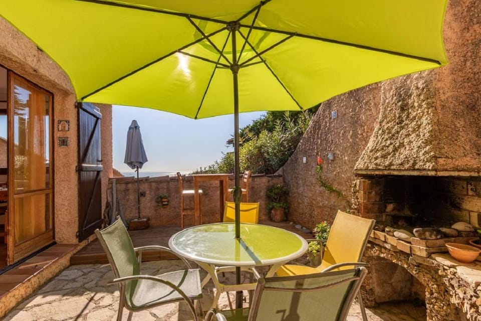 Patio, Balcony/Terrace