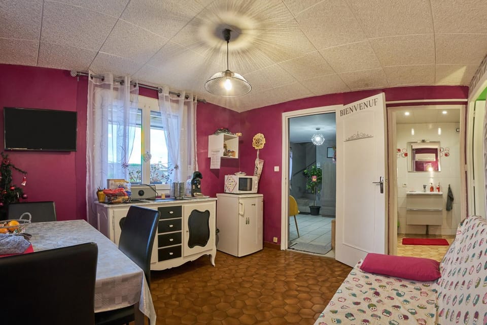 Property building, Living room