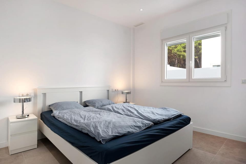 Living room, Bedroom