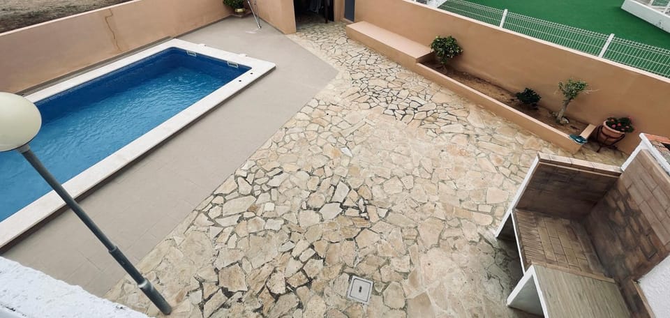 Pool view, Swimming pool