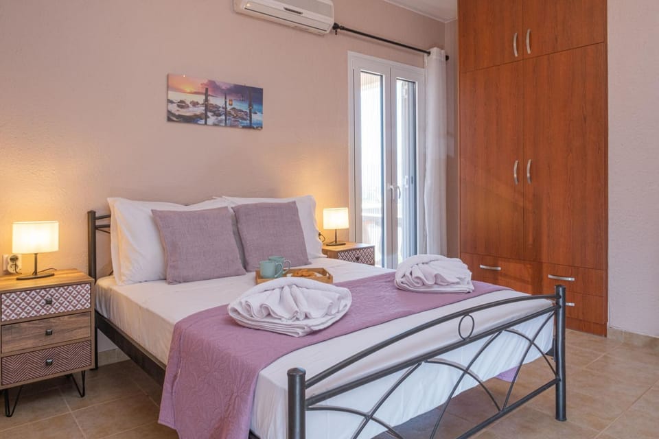 Bed, Bedroom, wardrobe
