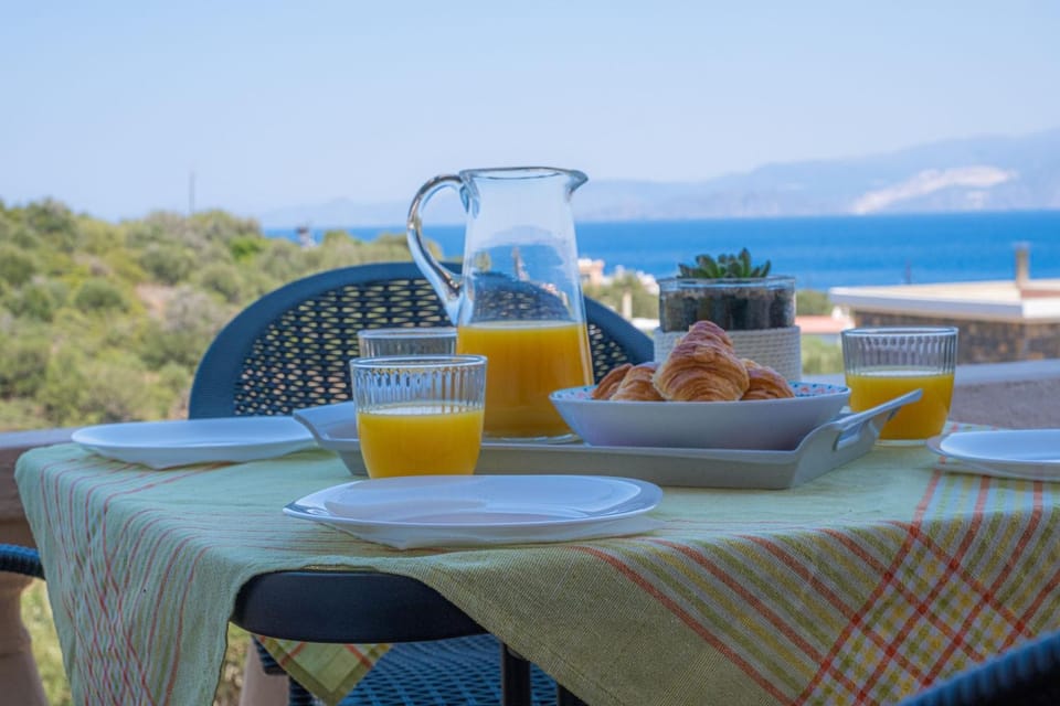 Patio, Mountain view, Sea view, Breakfast