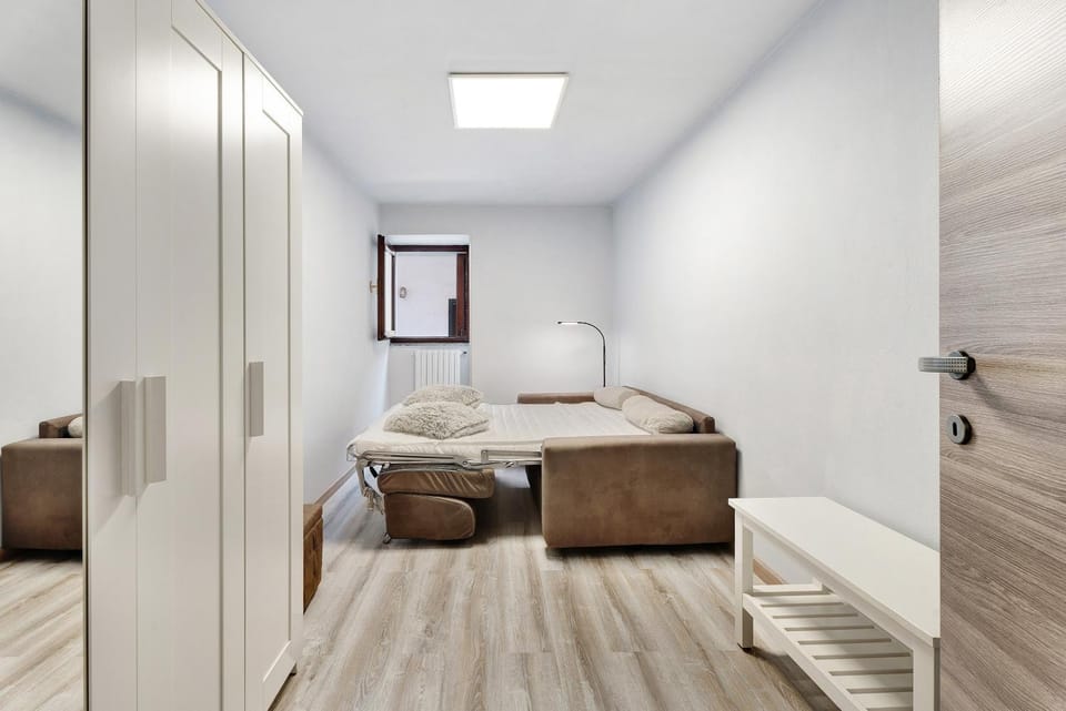 Living room, Bedroom