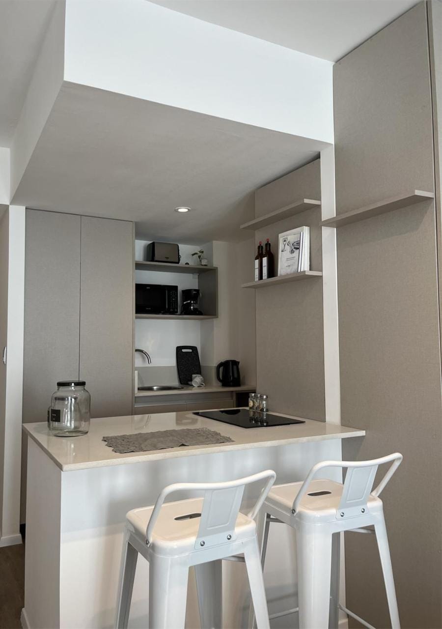 Coffee/tea facilities, Kitchen or kitchenette, minibar, toaster, kitchen
