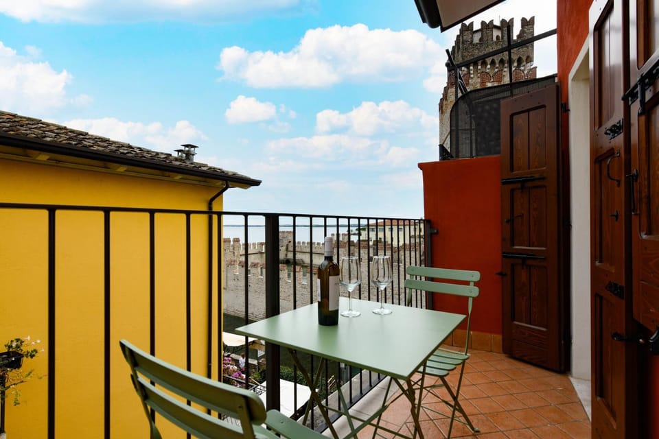 Patio, View (from property/room), Balcony/Terrace, Dining area