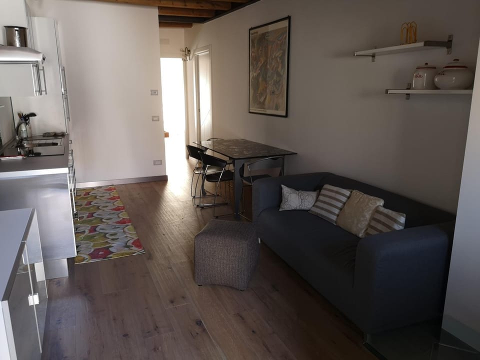 Kitchen or kitchenette, Living room, Dining area