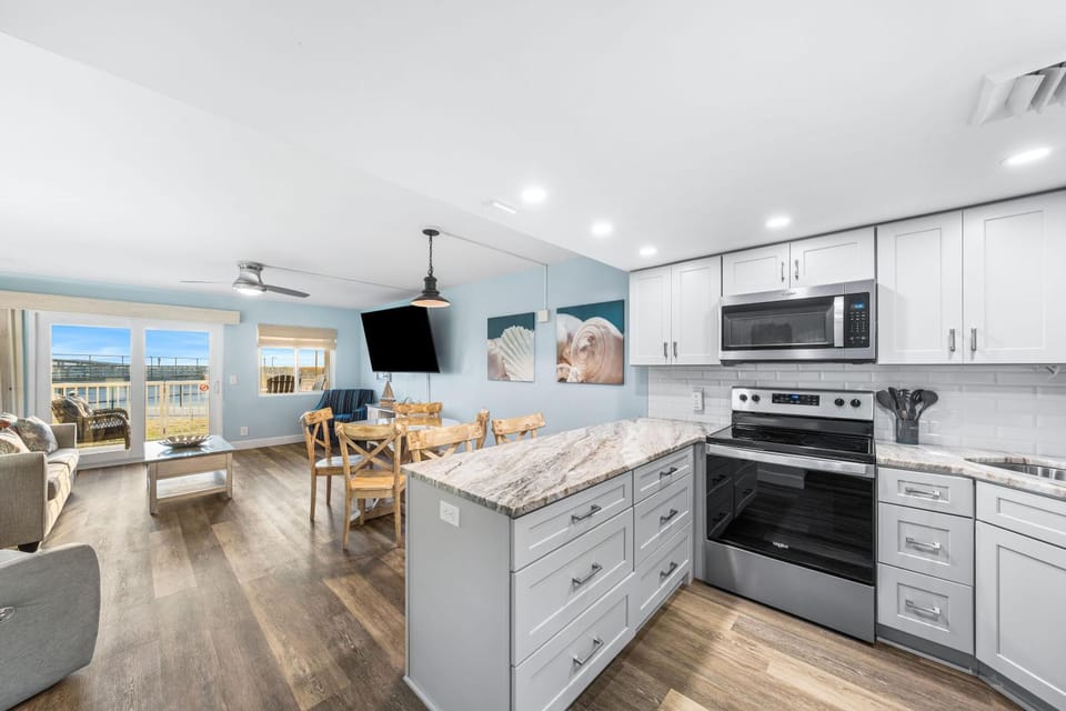 Holiday Surf and Racquet Unit 117 House in Destin