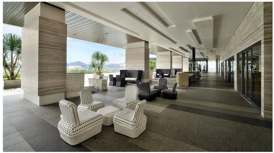 Seating area
